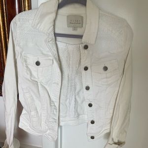 White jean jacket good condition just needs to be ironed